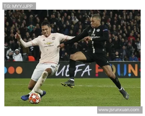 曼联与巴黎圣曼在欧冠激战中的精彩比分回顾与分析